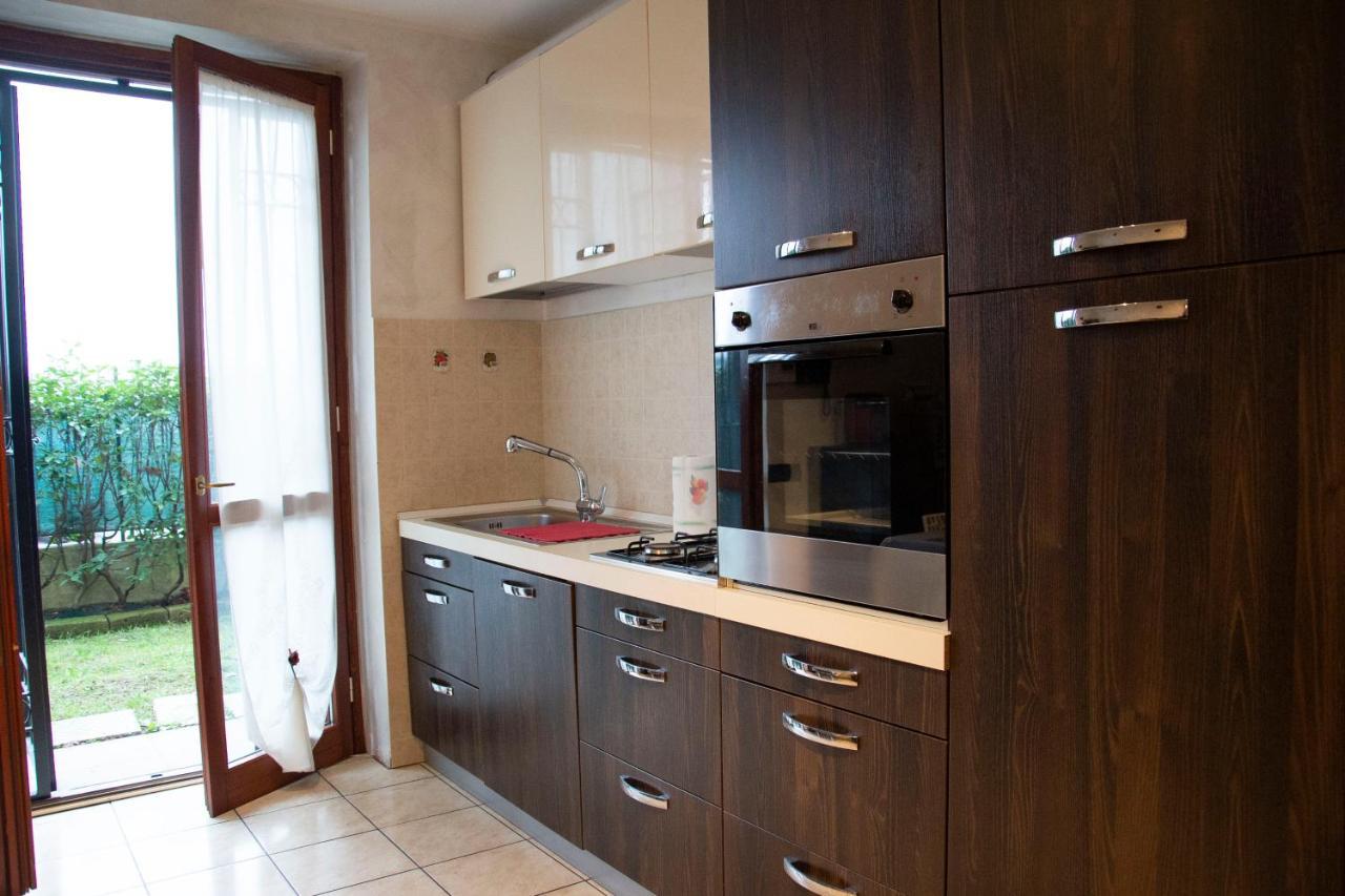Un'Oasi Di Pace Appartement Agrate Brianza Buitenkant foto