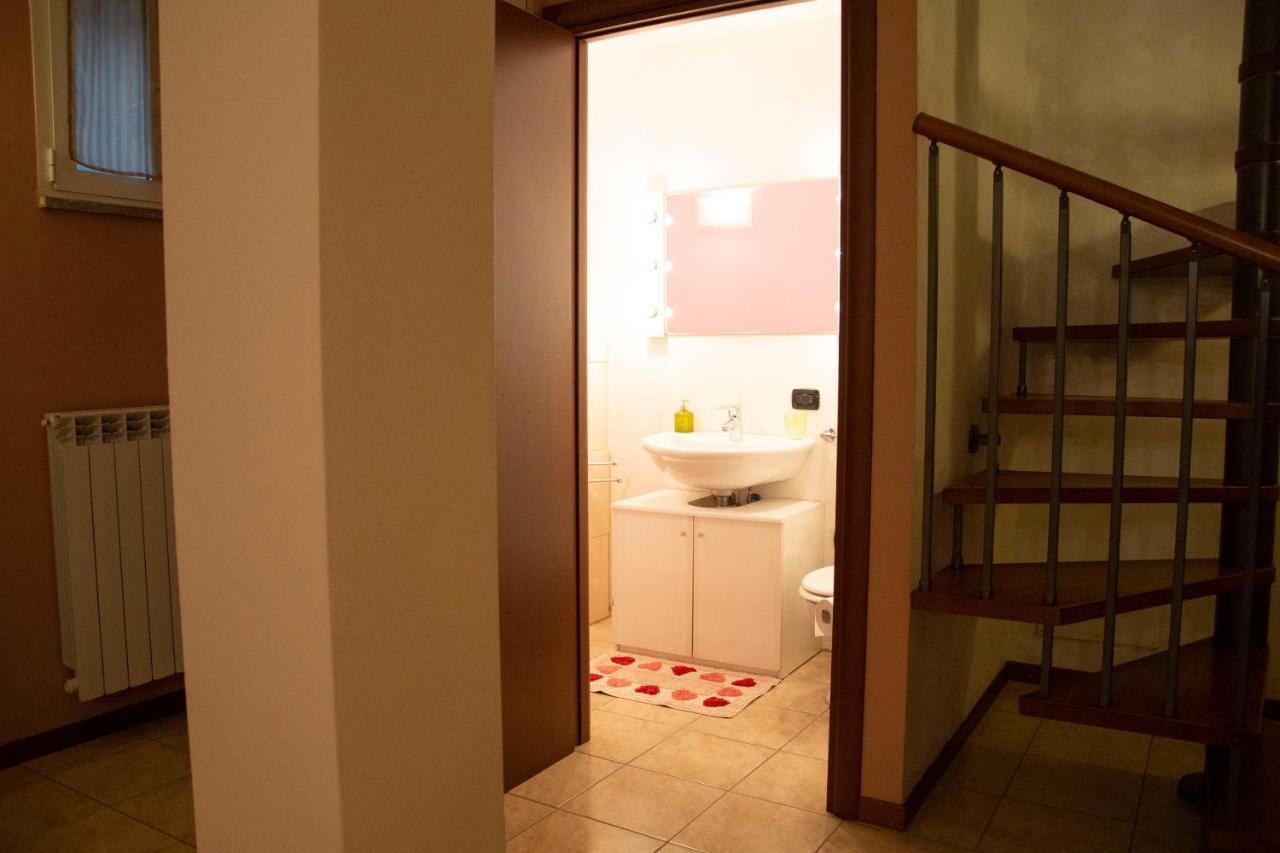 Un'Oasi Di Pace Appartement Agrate Brianza Buitenkant foto